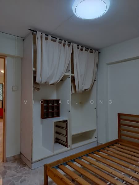 639 Ang Mo Kio Avenue 6, 639 Ang Mo Kio Avenue 6, 3 Bedrooms, 1,001 sqft, HDB Flat For Rent, by Michael Ong, 500124497 - Bedroom - PropertyGuru.com.sg