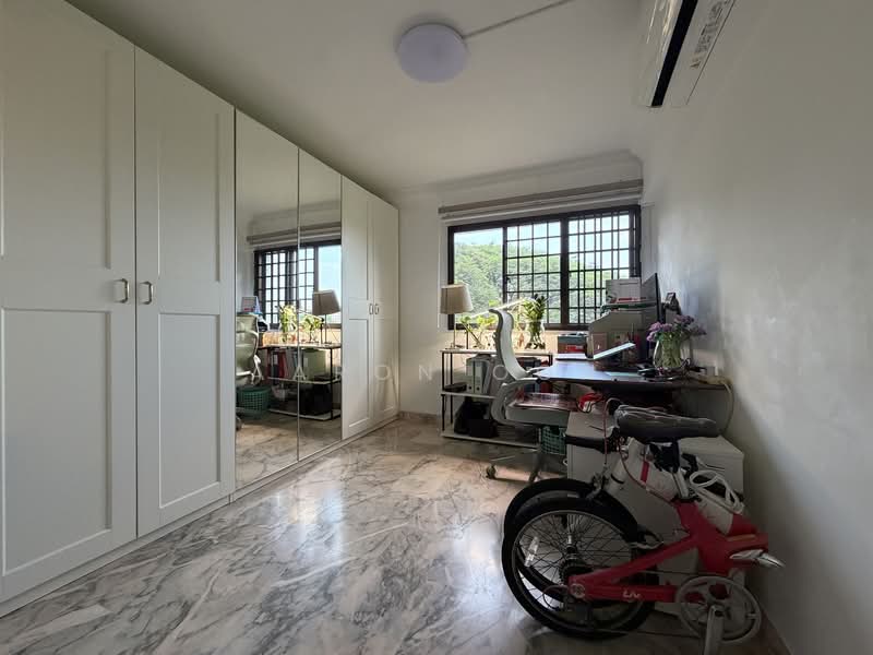 426 Clementi Avenue 3, 426 Clementi Avenue 3, 4 Bedrooms, 1,701 sqft, HDB Flat For Sale, by Aaron Oon, 500124501 - Study - PropertyGuru.com.sg