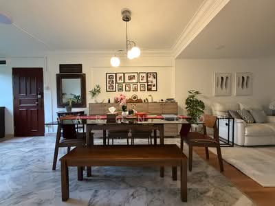 For Sale - 426 Clementi Avenue 3