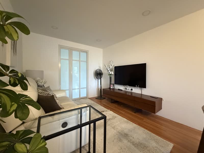 426 Clementi Avenue 3, 426 Clementi Avenue 3, 4 Bedrooms, 1,701 sqft, HDB Flat For Sale, by Aaron Oon, 500124501 - PropertyGuru.com.sg