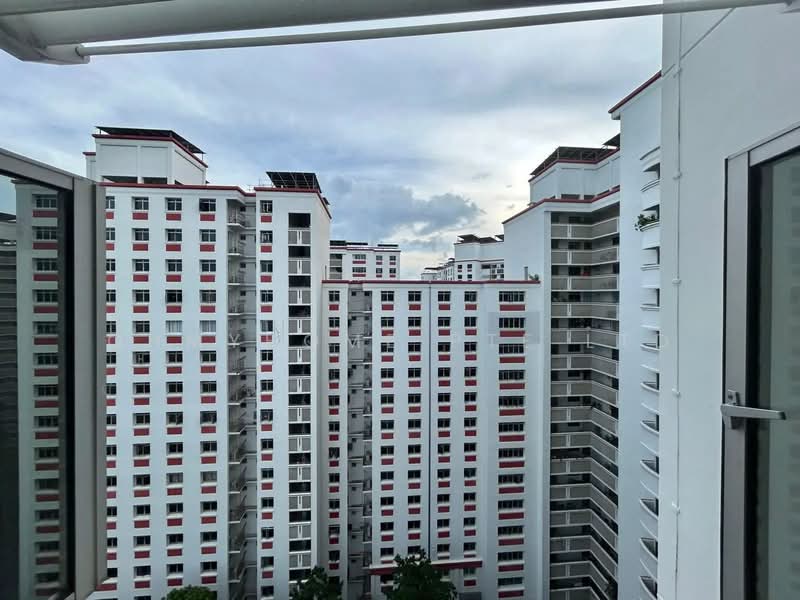 185D Rivervale Crescent, 185D Rivervale Crescent, 3 Bedrooms, 978 sqft, HDB Flat For Sale, by OHMYHOME PTE LTD, 500124502 - Exterior - PropertyGuru.com.sg