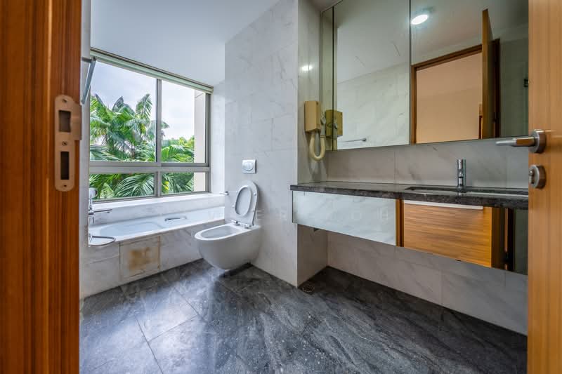 The Seafront on Meyer, 55 Meyer Road, 3 Bedrooms, 1,615 sqft, Condominium For Sale, by Javier Koh, 500124508 - Bathroom - PropertyGuru.com.sg