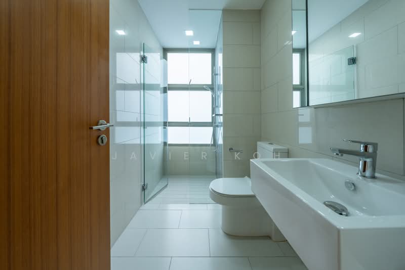 The Seafront on Meyer, 55 Meyer Road, East Coast / Marine Parade, 3 Bedrooms, 1,615 sqft, Condominium For Sale, by Javier Koh, 500124508 - Bathroom - PropertyGuru.com.sg