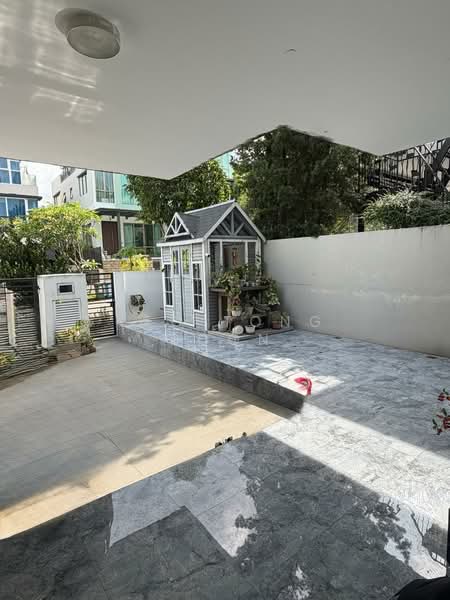 Wak Hassan Drive, , 6 Bedrooms, 4,355 sqft, Semi-Detached House For Sale, by Yeo Tong Boon, 500124533 - Exterior - PropertyGuru.com.sg