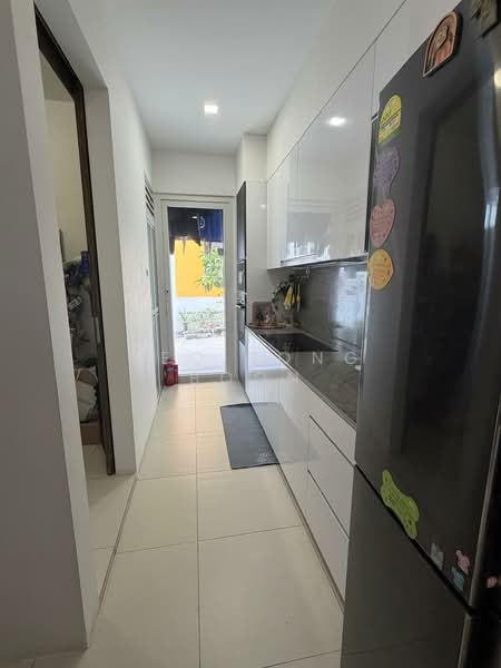 Wak Hassan Drive, , 6 Bedrooms, 4,355 sqft, Semi-Detached House For Sale, by Yeo Tong Boon, 500124533 - Kitchen - PropertyGuru.com.sg