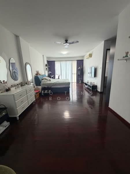 Wak Hassan Drive, , 6 Bedrooms, 4,355 sqft, Semi-Detached House For Sale, by Yeo Tong Boon, 500124533 - Bedroom - PropertyGuru.com.sg