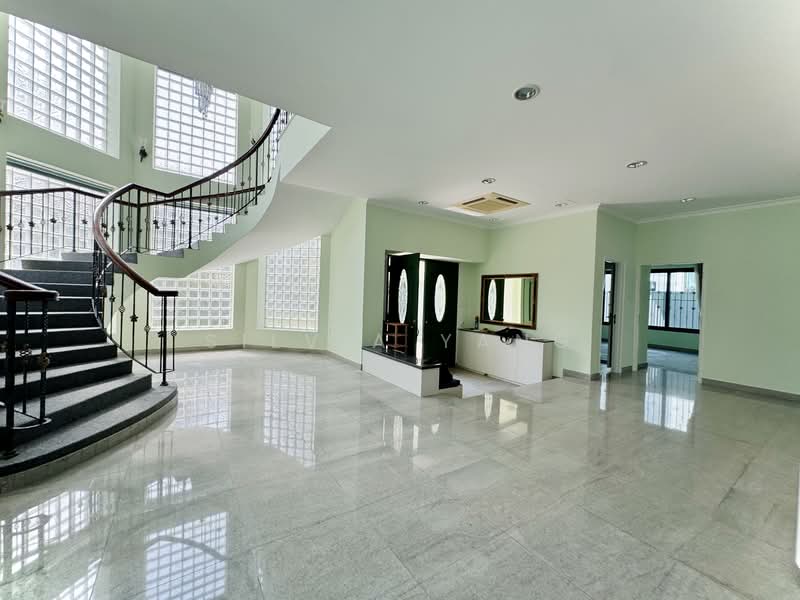 Windsor park estate, Windsor park estate, 6 Bedrooms, 6,000 sqft, Bungalow House For Rent, by Silvia Yang, 500124537 - PropertyGuru.com.sg