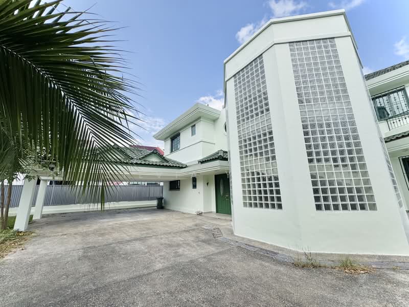 Windsor park estate, Windsor park estate, 6 Bedrooms, 6,000 sqft, Bungalow House For Rent, by Silvia Yang, 500124537 - PropertyGuru.com.sg