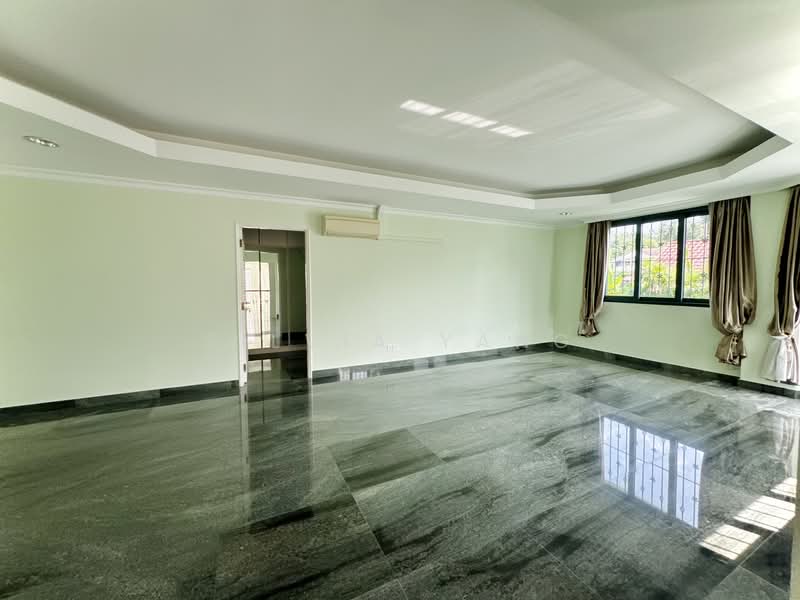 Windsor park estate, Windsor park estate, 6 Bedrooms, 6,000 sqft, Bungalow House For Rent, by Silvia Yang, 500124537 - PropertyGuru.com.sg