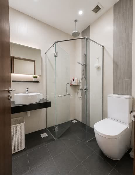 Palmera East, 29 Lorong Melayu, 1 Bedroom, 431 sqft, Apartment For Sale, by Angela Lee, 500124547 - Bathroom - PropertyGuru.com.sg