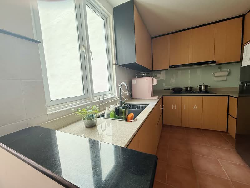 Euphony Gardens, 1 Jalan Mata Ayer, 2 Bedrooms, 1,055 sqft, Condominium For Sale, by Magdalene Chia, 500124548 - Kitchen - PropertyGuru.com.sg