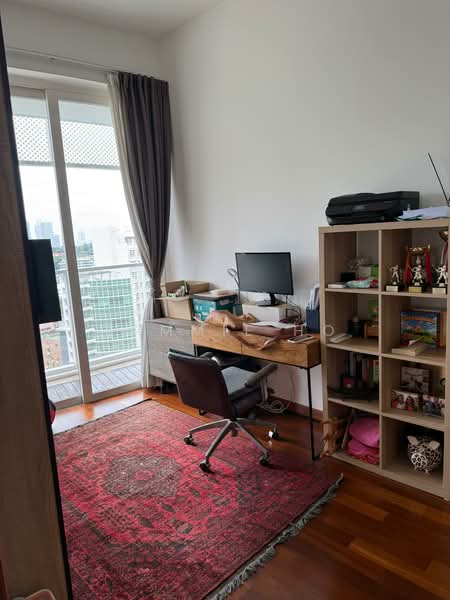 Saint Thomas Suites, 33 St Thomas Walk, 4 Bedrooms, 2,013 sqft, Condominium For Rent, by Yammie Ho, 500124551 - Study - PropertyGuru.com.sg