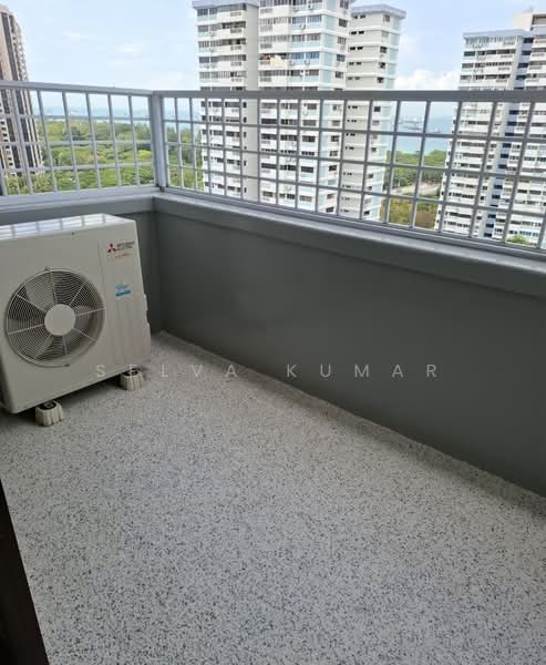 Hua Xin Court, 23A Nallur Road, 3 Bedrooms, 1,970 sqft, Condominium For Rent, by Selva Kumar, 500124559 - Balcony - PropertyGuru.com.sg