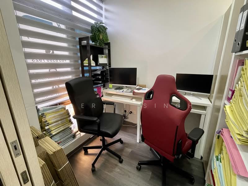 190 Lor 6 Toa Payoh, Lor 6 Toa Payoh, 800 sqft, Office For Rent, by Inderjit Singh, 500124562 - Manager's room - CommercialGuru.com.sg