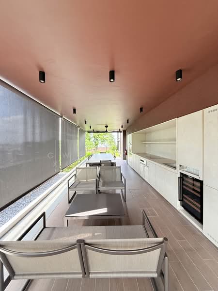 Midtown Modern, 18 Tan Quee Lan Street, 3 Bedrooms, 1,066 sqft, Condominium For Sale, by Gwendolyn Xu ( 徐瀞 ), 500124564 - Balcony - PropertyGuru.com.sg