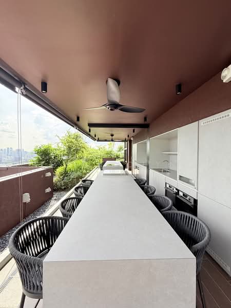 Midtown Modern, 18 Tan Quee Lan Street, 3 Bedrooms, 1,066 sqft, Condominium For Sale, by Gwendolyn Xu ( 徐瀞 ), 500124564 - Kitchen - PropertyGuru.com.sg