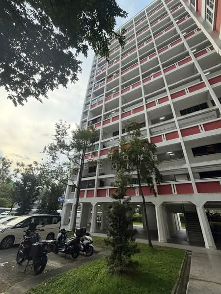140 Bukit Batok Street 11, 140 Bukit Batok Street 11, 4 Bedrooms, 1,615 sqft, HDB Flat For Sale, by Yeo Tong Boon, 500124565 - Exterior - PropertyGuru.com.sg