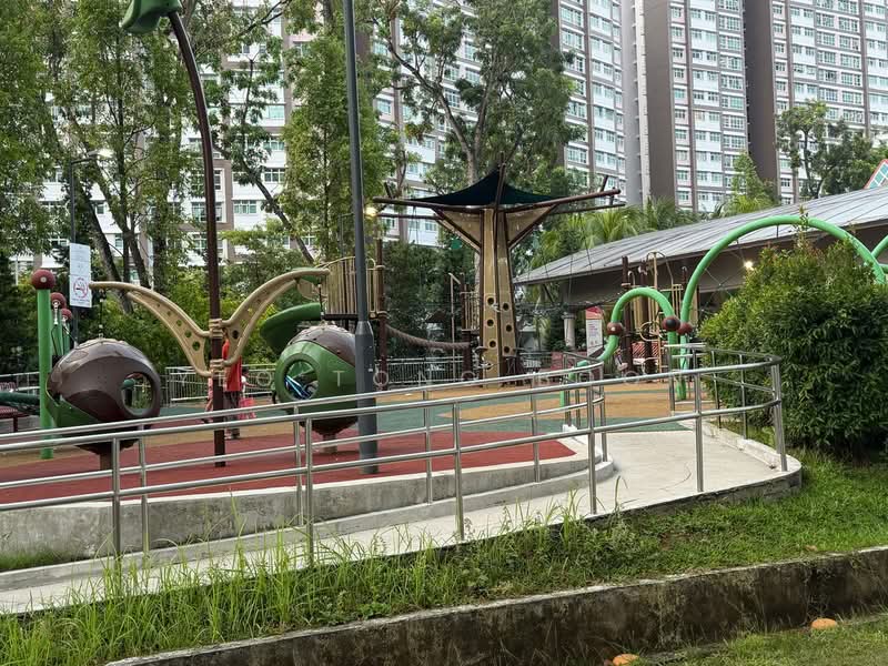 140 Bukit Batok Street 11, 140 Bukit Batok Street 11, 4 Bedrooms, 1,615 sqft, HDB Flat For Sale, by Yeo Tong Boon, 500124565 - Exterior - PropertyGuru.com.sg