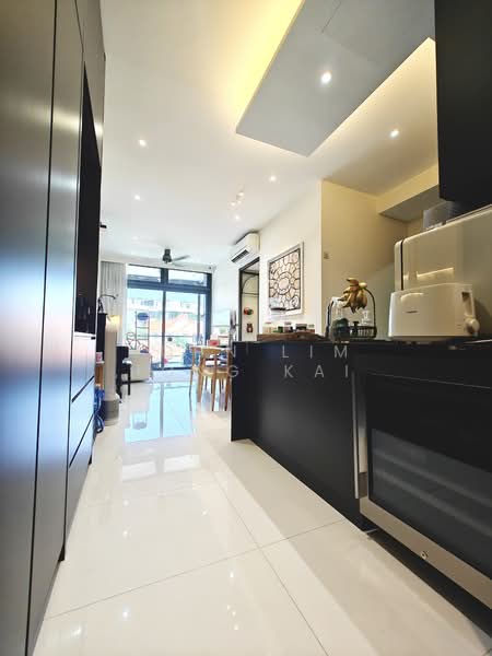 For Sale - La Mariposa