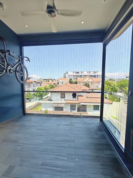 For Sale - La Mariposa