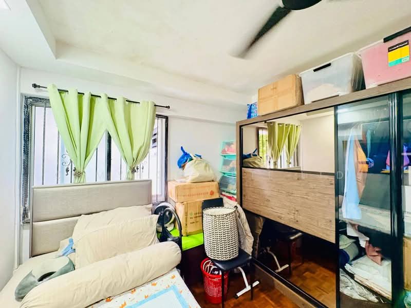 214 Lorong 8 Toa Payoh, 214 Lorong 8 Toa Payoh, 3 Bedrooms, 882 sqft, HDB Flat For Sale, by STEVEN NG, 500124571 - Bedroom - PropertyGuru.com.sg