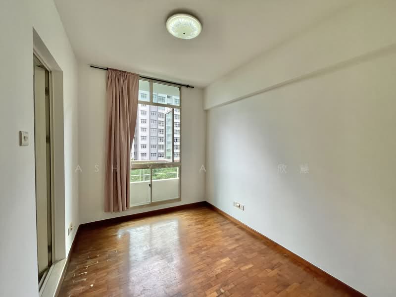 Lilydale, 552 Yishun Ave 6, 3 Bedrooms, 1,195 sqft, Condominium For Sale, by Ashlyn Aw 胡欣慧, 500124578 - Interior - PropertyGuru.com.sg