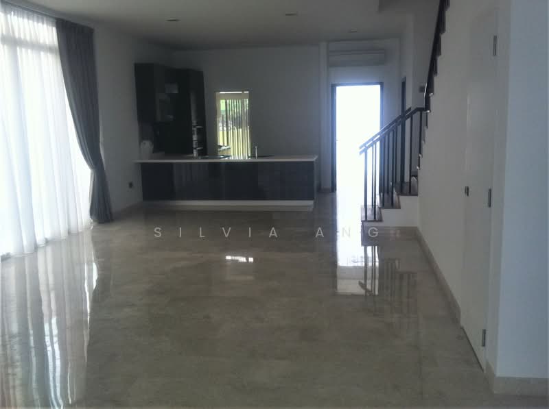 Seletar Green View, Seletar Green View, 5 Bedrooms, 3,627 sqft, Semi-Detached House For Sale, by Silvia Ang, 500124589 - Living Room - PropertyGuru.com.sg