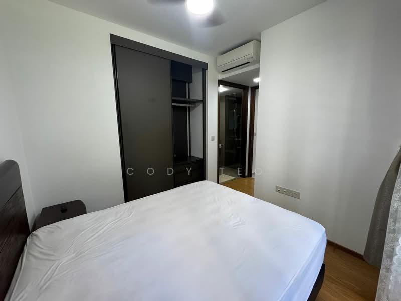 Grandeur Park Residences, 3 Bedok South Avenue 3, 3 Bedrooms, 893 sqft, Condominium For Sale, by Cody Teo, 500124631 - Bedroom - PropertyGuru.com.sg