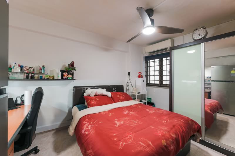 12 Upper Boon Keng Road, 12 Upper Boon Keng Road, 2 Bedrooms, 710 sqft, HDB Flat For Sale, by Chris Yap, 500124640 - Bedroom - PropertyGuru.com.sg