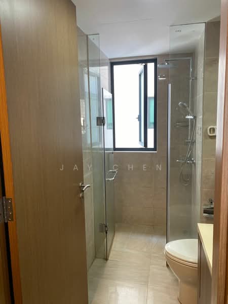 Kingsford Waterbay, 66 Upper Serangoon View, 3 Bedrooms, 850 sqft, Condominium For Sale, by Jay Chen, 500124651 - Bathroom - PropertyGuru.com.sg