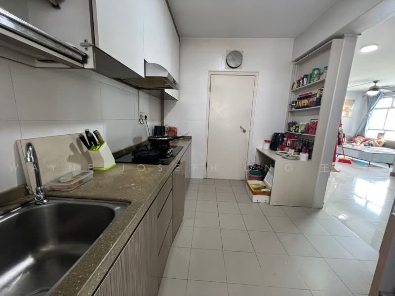 293D Bukit Batok Street 21, 293D Bukit Batok Street 21, 3 Bedrooms, 1,001 sqft, HDB Flat For Sale, by Wayne Joseph Ong 王伟洋, 500124652 - PropertyGuru.com.sg