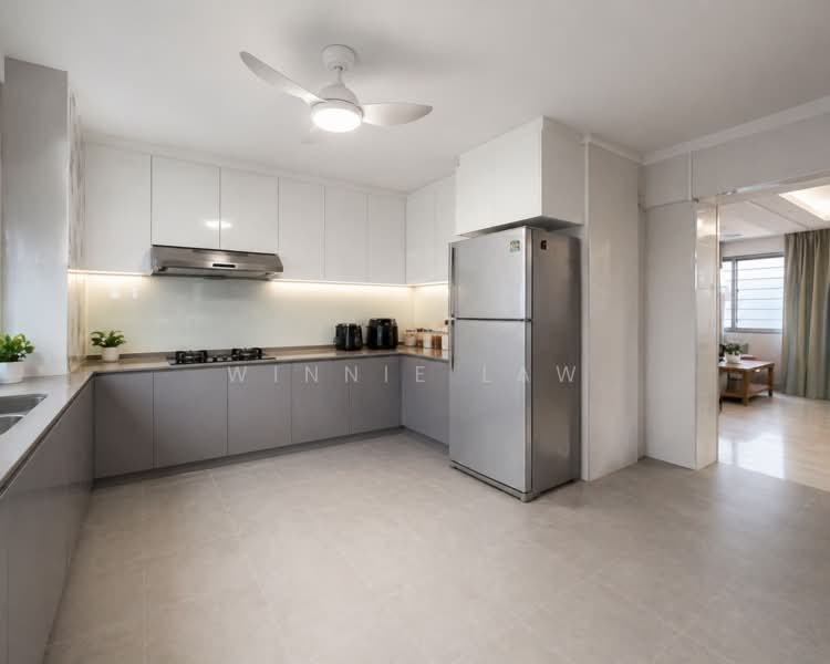 120 Mcnair Road, 120 Mcnair Road, 3 Bedrooms, 1,302 sqft, HDB Flat For Sale, by Winnie Law, 500124656 - Kitchen - PropertyGuru.com.sg