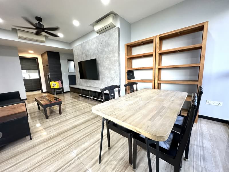 Sims Urban Oasis, 2 Sims Drive, 3 Bedrooms, 1,023 sqft, Condominium For Rent, by Renee Yap, 500124662 - Living Room - PropertyGuru.com.sg