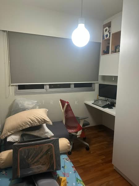 523B Tampines Central 7, 523B Tampines Central 7, 2 Bedrooms, 721 sqft, HDB Flat For Sale, by Patrick Tan, 500124667 - Study - PropertyGuru.com.sg