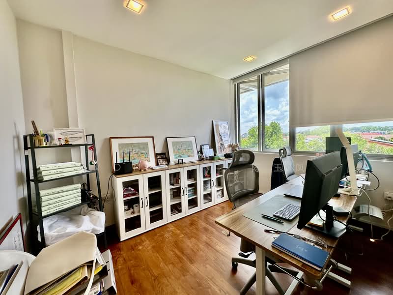 8 @ Stratton, 2B Stratton Green, 5 Bedrooms, 5,113 sqft, Semi-Detached House For Sale, by Evon Tan  陈玉凤, 500124671 - Study - PropertyGuru.com.sg
