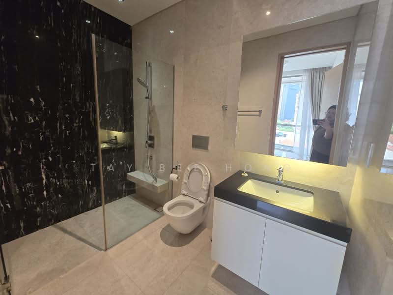 Dorsett Residences, 333 New Bridge Road, 2 Bedrooms, 689 sqft, Condominium For Rent, by Tay Bee Hong, 500124675 - Bathroom - PropertyGuru.com.sg