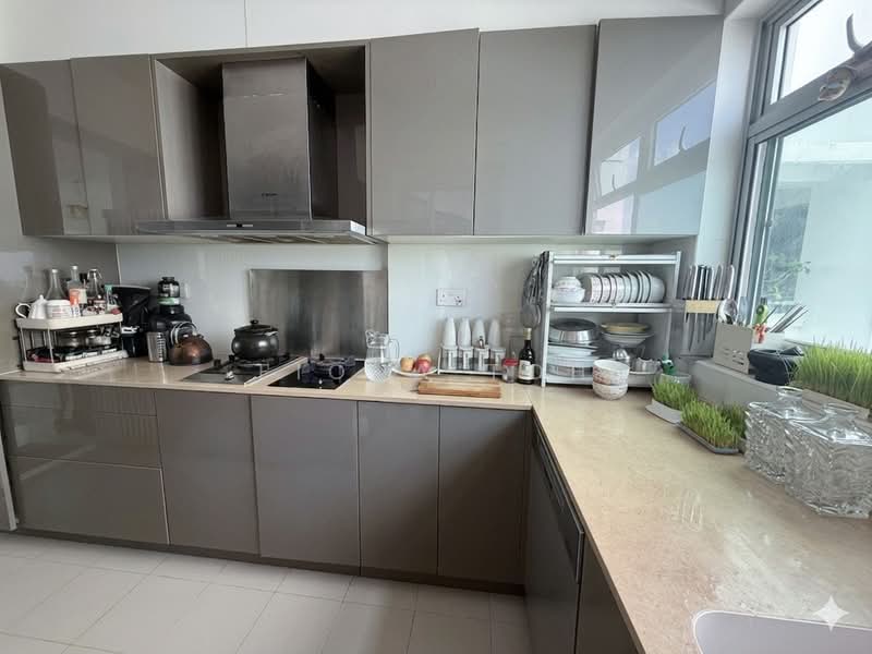 292C Bukit Batok East Avenue 6, 292C Bukit Batok East Avenue 6, 3 Bedrooms, 1,216 sqft, HDB Flat For Sale, by Fiona Toh, 500124686 - Kitchen - PropertyGuru.com.sg