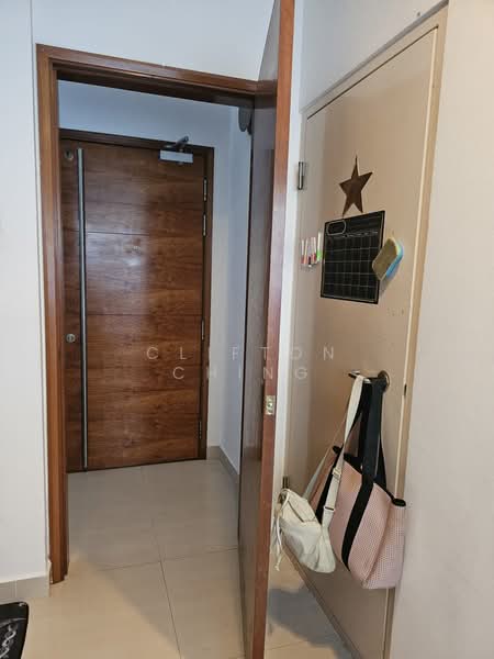 La Belle, Recreation Lane, 4 Bedrooms, 2,961 sqft, Cluster House For Rent, by Clifton Ching, 500124700 - Entrance - PropertyGuru.com.sg