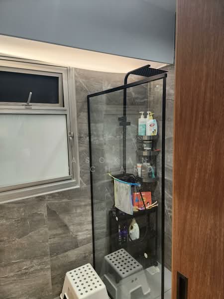 477B Yishun street 44, , 3 Bedrooms, 1,000 sqft, HDB Flat For Rent, by Asokan Richard, 500124715 - Bathroom - PropertyGuru.com.sg