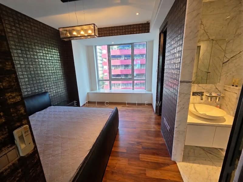 Alba, 8 Cairnhill Rise, 4 Bedrooms, 2,303 sqft, Condominium For Sale, by Eric Liew, 500124718 - Bedroom - PropertyGuru.com.sg