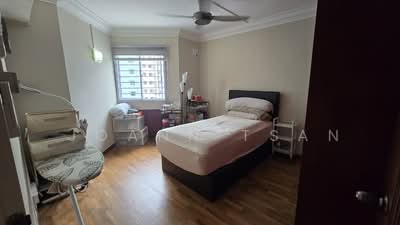 For Rent - 256 Compassvale Road