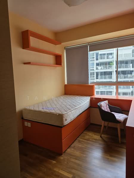 Oasis @ Elias, 60 - 72 Elias Road, 4 Bedrooms, 1,470 sqft, Condominium For Rent, by Tanny Quek, 500124727 - Bedroom - PropertyGuru.com.sg