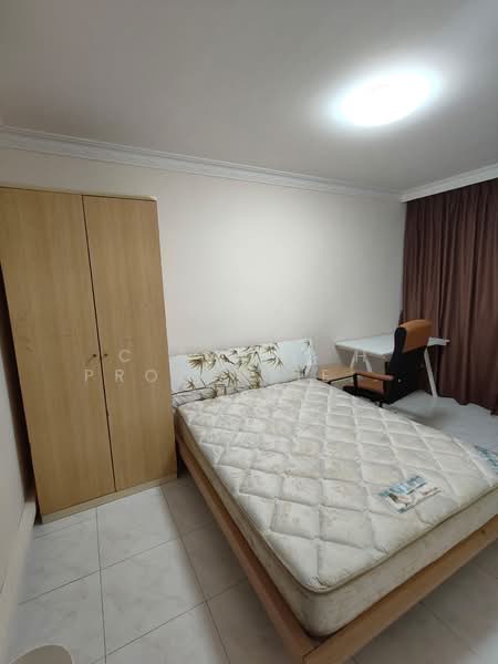 660A Jurong West Street 64, 660A Jurong West Street 64, 3 Bedrooms, 1,184 sqft, HDB Flat For Rent, by SIM ENG KOON ANDY, 500124737 - Bedroom - PropertyGuru.com.sg