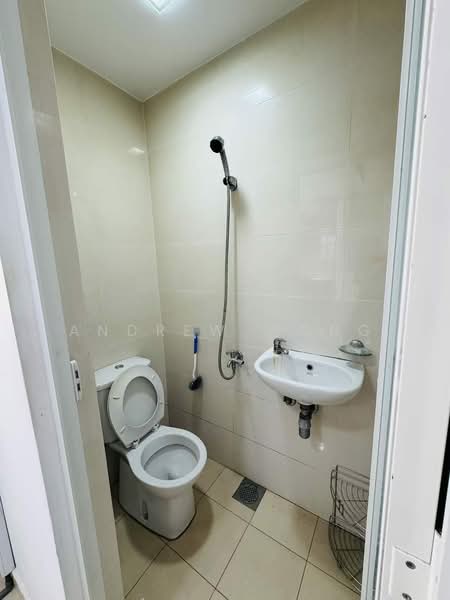 City Square Residences, 14 Kitchener Link, Room Rental, 180 sqft, Condominium For Rent, by Andrew Wong, 500124739 - Bathroom - PropertyGuru.com.sg