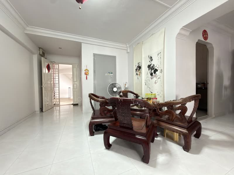 321 Sembawang Close, 321 Sembawang Close, 4 Bedrooms, 1,324 sqft, HDB Flat For Sale, by Nicole Wu 吴佩瑾, 500124740 - Living Room - PropertyGuru.com.sg