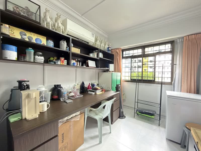 321 Sembawang Close, 321 Sembawang Close, 4 Bedrooms, 1,324 sqft, HDB Flat For Sale, by Nicole Wu 吴佩瑾, 500124740 - Study - PropertyGuru.com.sg