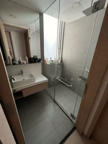 Sennett Residence, 37 Pheng Geck Avenue, 1 Bedroom, 850 sqft, Condominium For Sale, by Don Chiam, 500124741 - Bathroom - PropertyGuru.com.sg