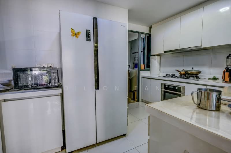 SkyPark Residences, 17 Sembawang Crescent, 5 Bedrooms, 1,593 sqft, Executive Condominium For Rent, by Dillon Tan, 500124745 - Kitchen - PropertyGuru.com.sg