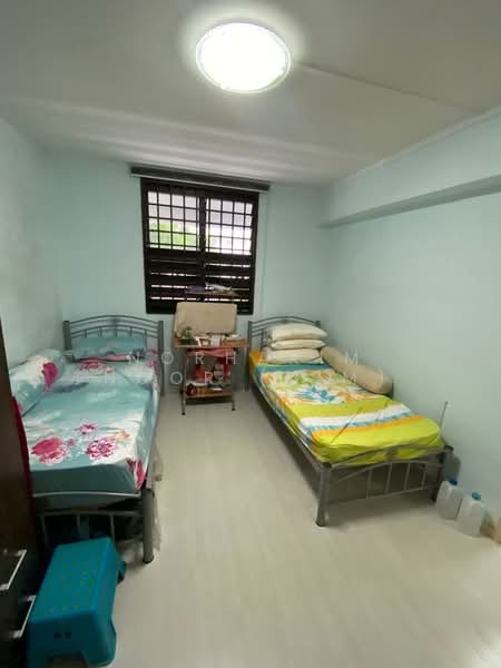 123 Lorong 1 Toa Payoh, 123 Lorong 1 Toa Payoh, 2 Bedrooms, 721 sqft, HDB Flat For Sale, by Norhakim Noor (Kim), 500124747 - Bedroom - PropertyGuru.com.sg