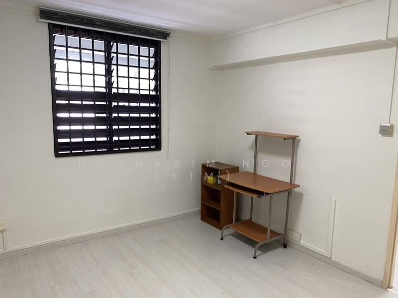 123 Lorong 1 Toa Payoh, 123 Lorong 1 Toa Payoh, 3 Bedrooms, 721 sqft, HDB Flat For Sale, by Norhakim Noor (Kim), 500124747 - Study - PropertyGuru.com.sg